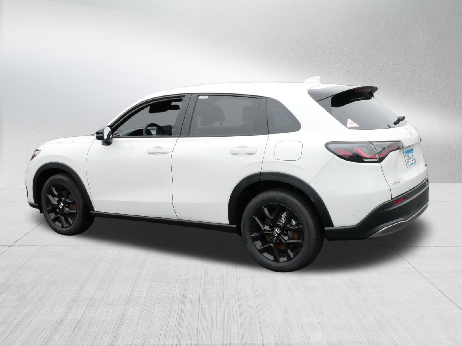 2025 Honda HR-V Sport photo 4