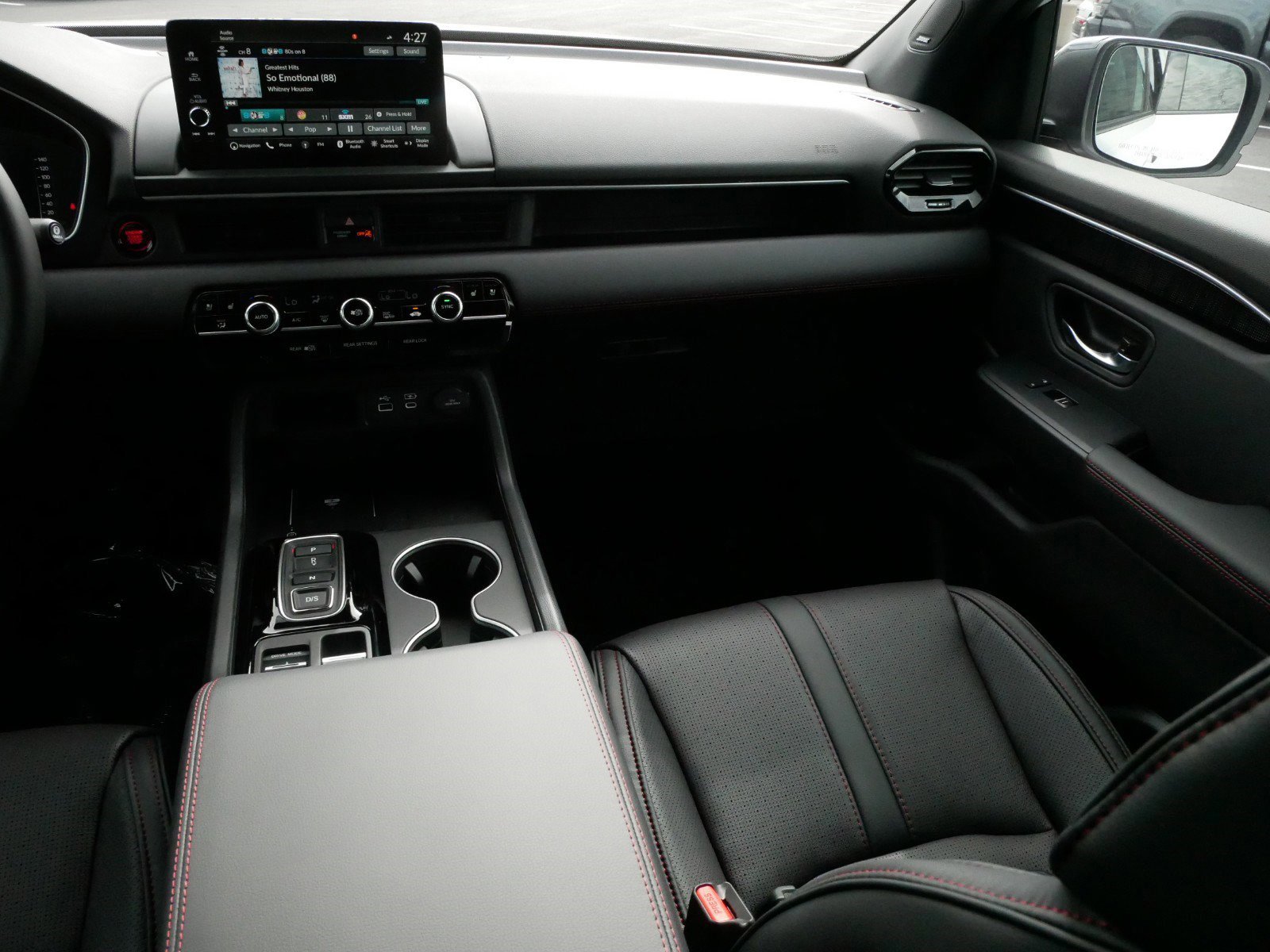 2025 Honda Pilot Black Edition photo 11