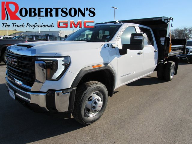2025 GMC Sierra 3500 Chassis Cab Pro's photo
