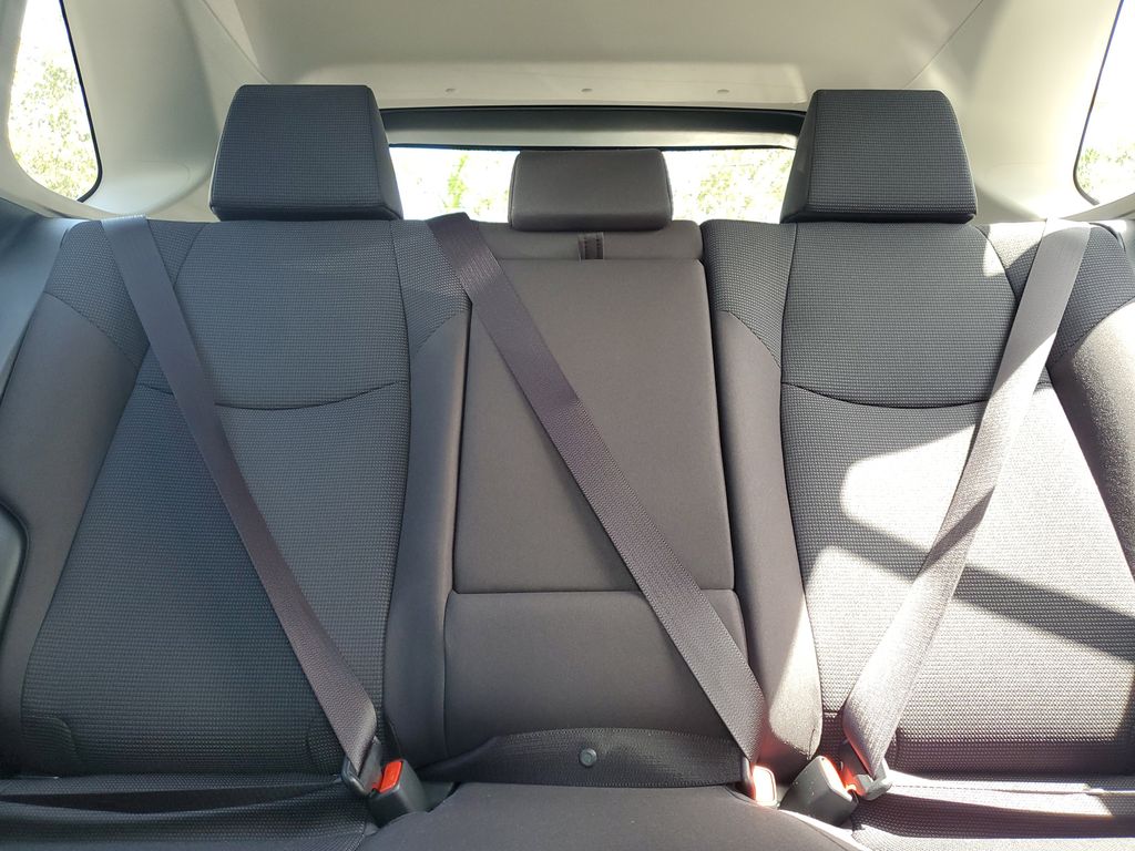 2025 Toyota RAV4 Hybrid LE photo 24