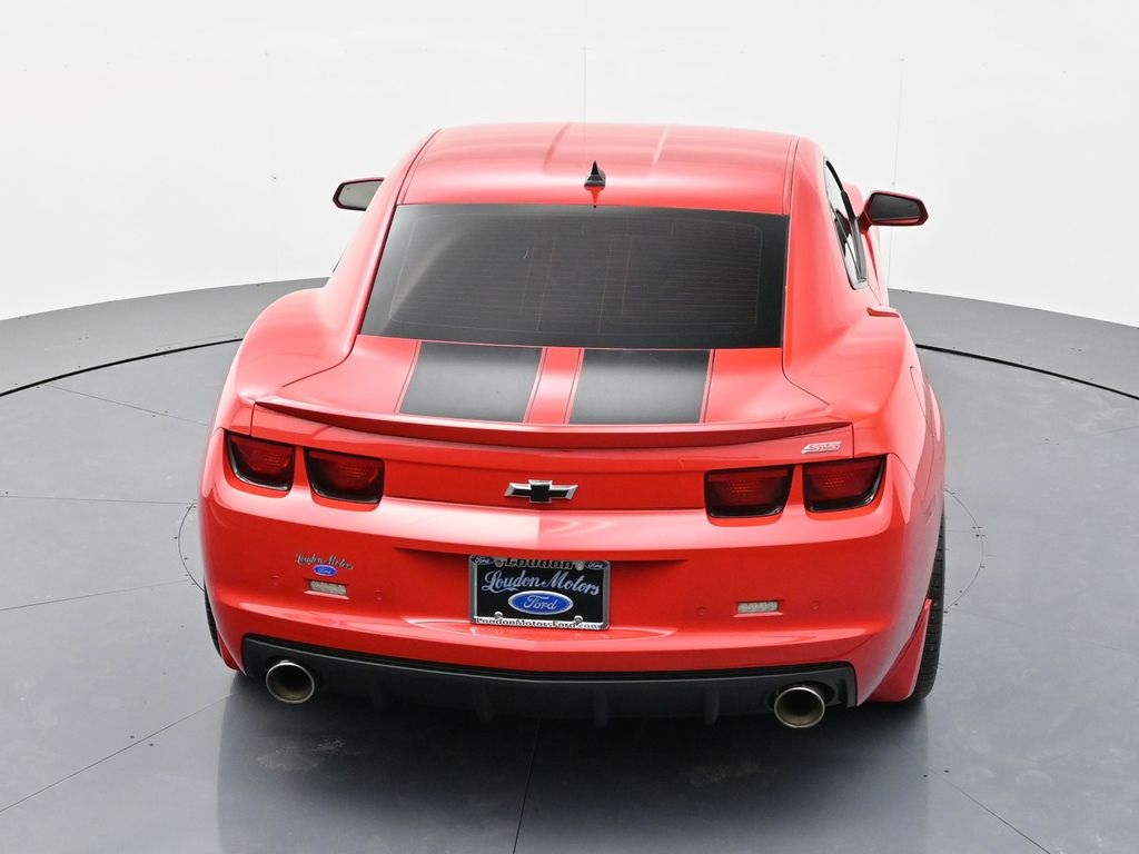 2010 Chevrolet Camaro SS photo 32