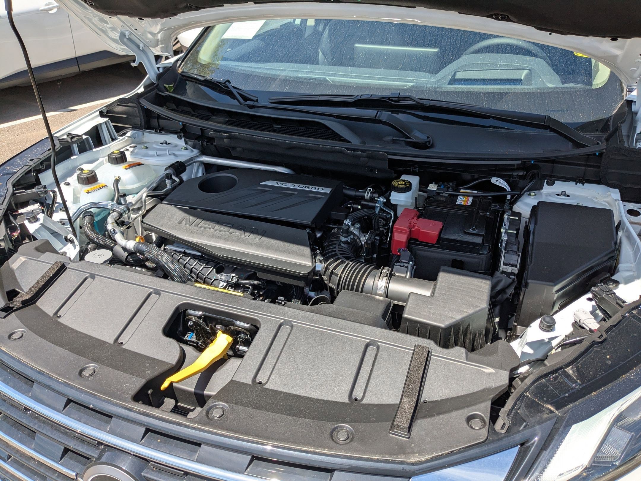 2025 Nissan Rogue SL photo 16
