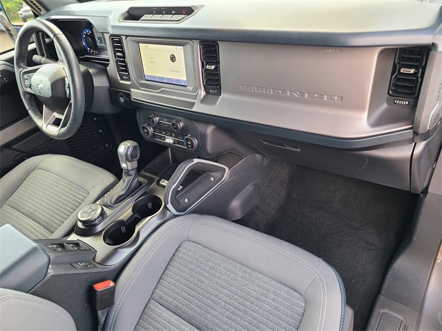 2023 Ford Bronco Outer Banks photo 18