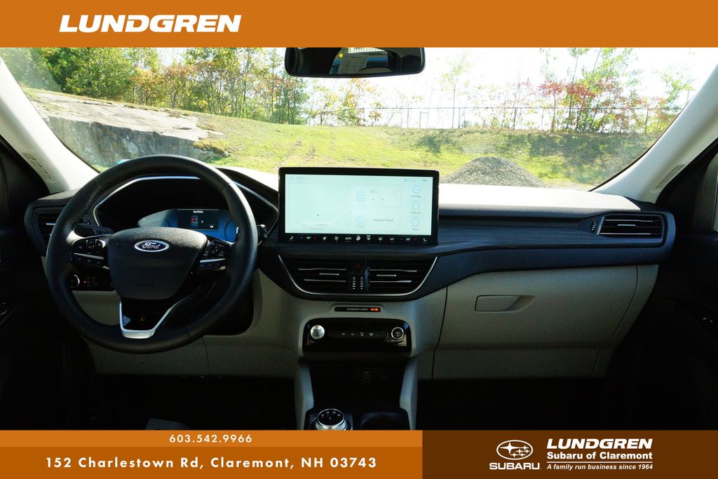 2025 Ford Escape Hybrid Platinum photo 22