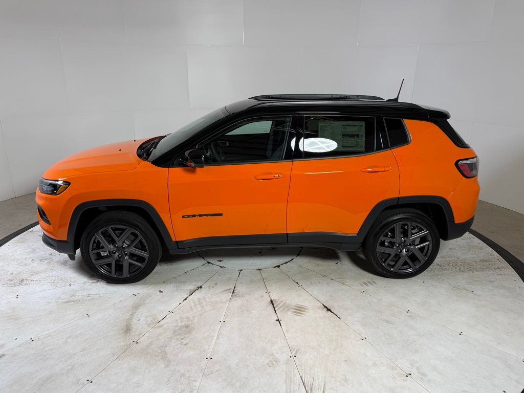 2026 Jeep Compass Limited photo 4
