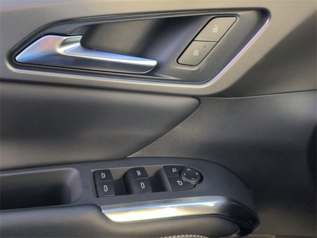 2026 Chevrolet Traverse photo 9