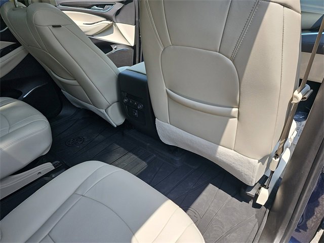 2023 Buick Enclave Essence photo 11