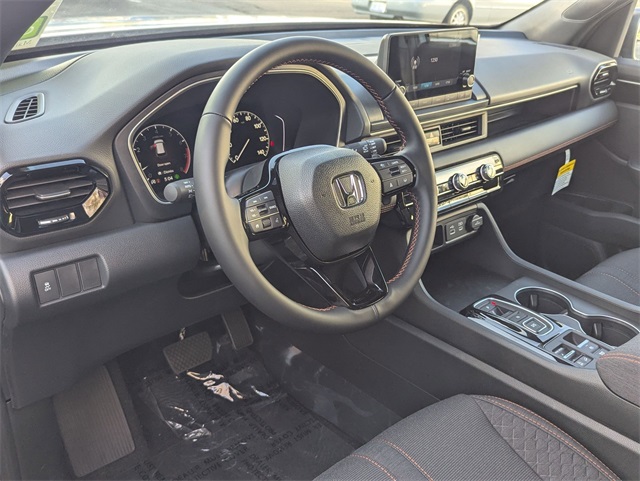 2025 Honda Pilot Sport photo 2