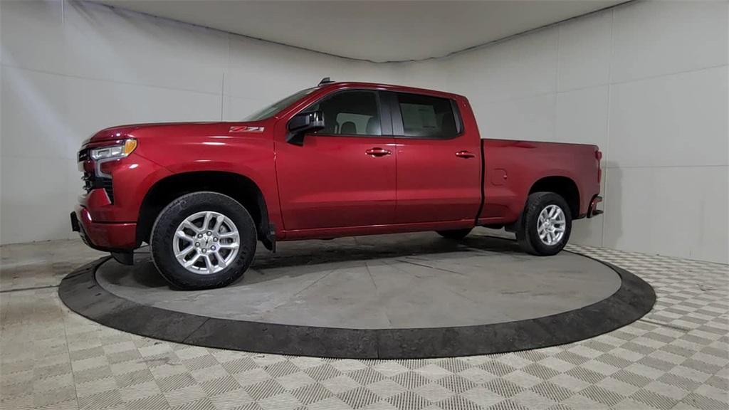 2024 CHEVROLET SILVERADO - Image 3