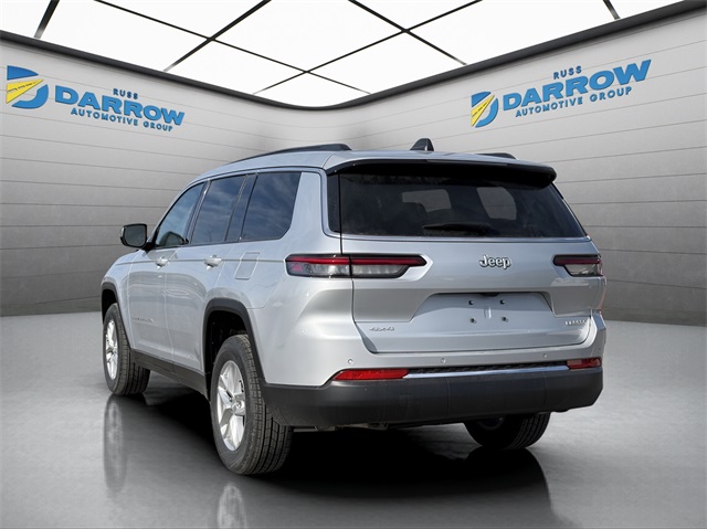 2025 Jeep Grand Cherokee Laredo X photo 3