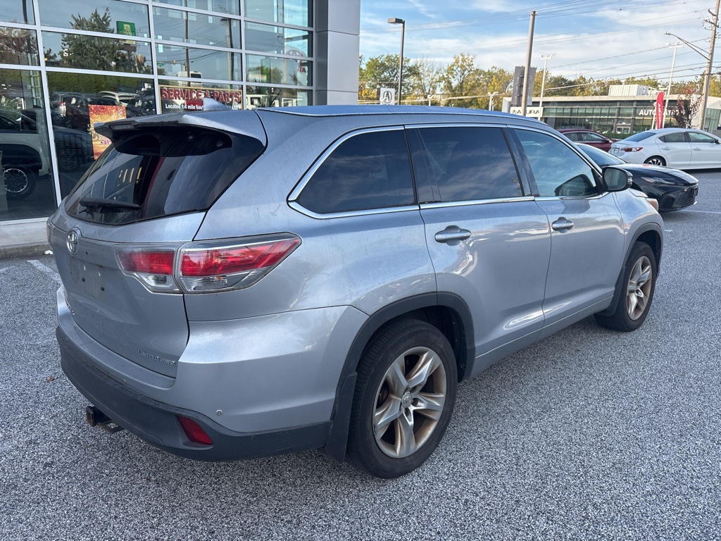 2015 Toyota Highlander Limited photo 3