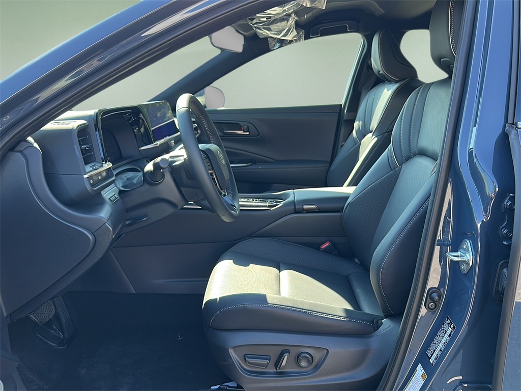 2026 Toyota Crown XLE photo 9