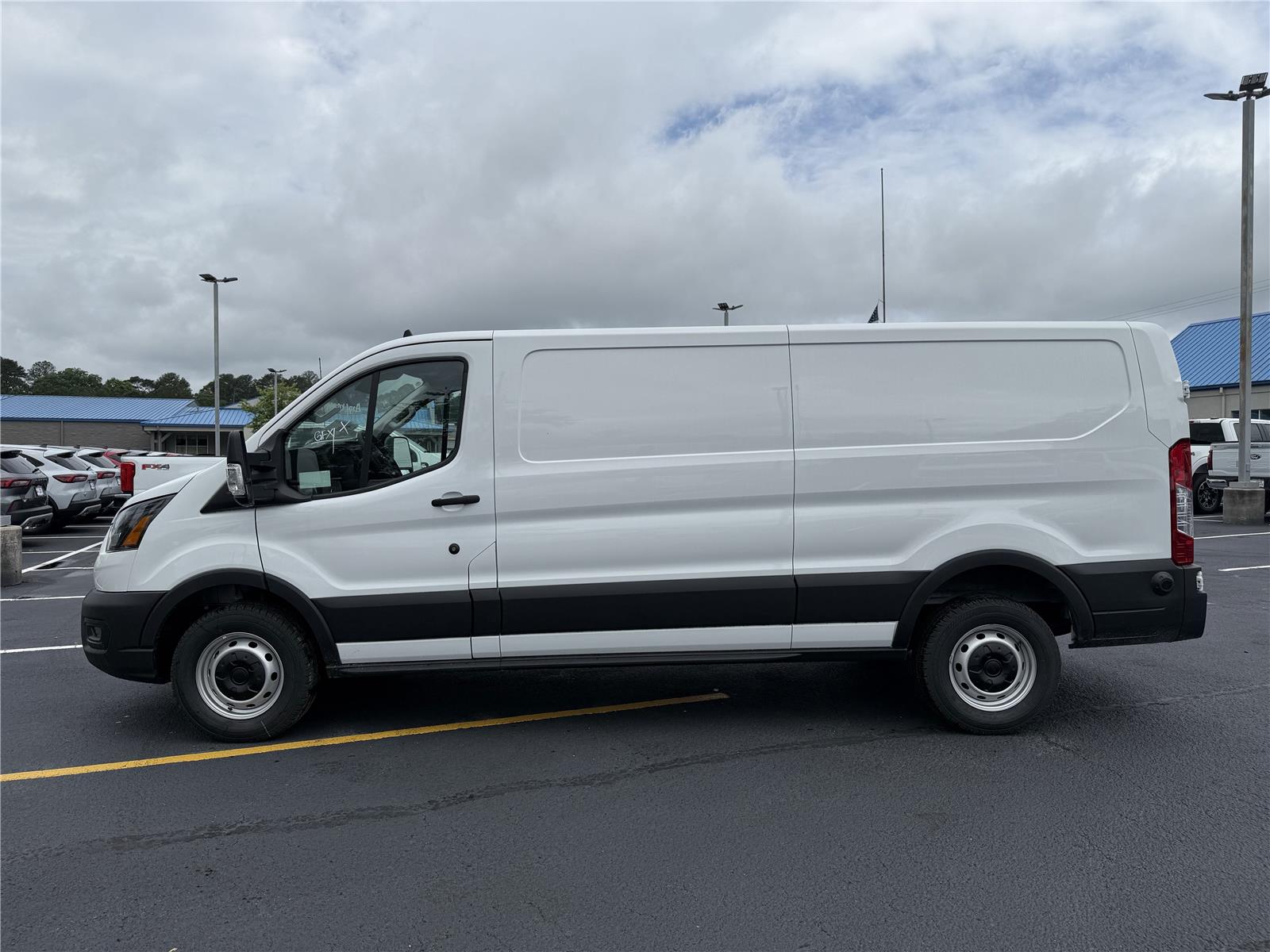2025 Ford Transit Cargo Van photo 17