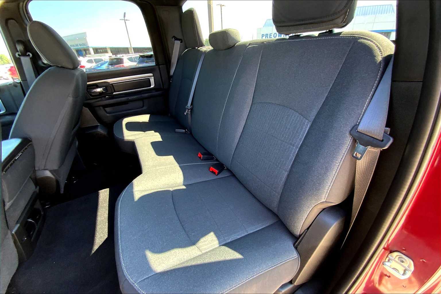 2024 Ram 1500 Classic Warlock photo 19