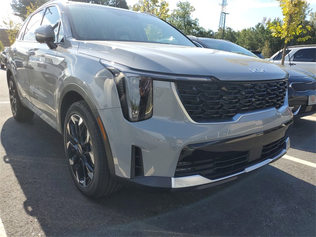 2026 Kia Sorento EX photo 2