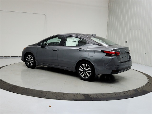 2025 Nissan Versa 1.6 SV photo 4