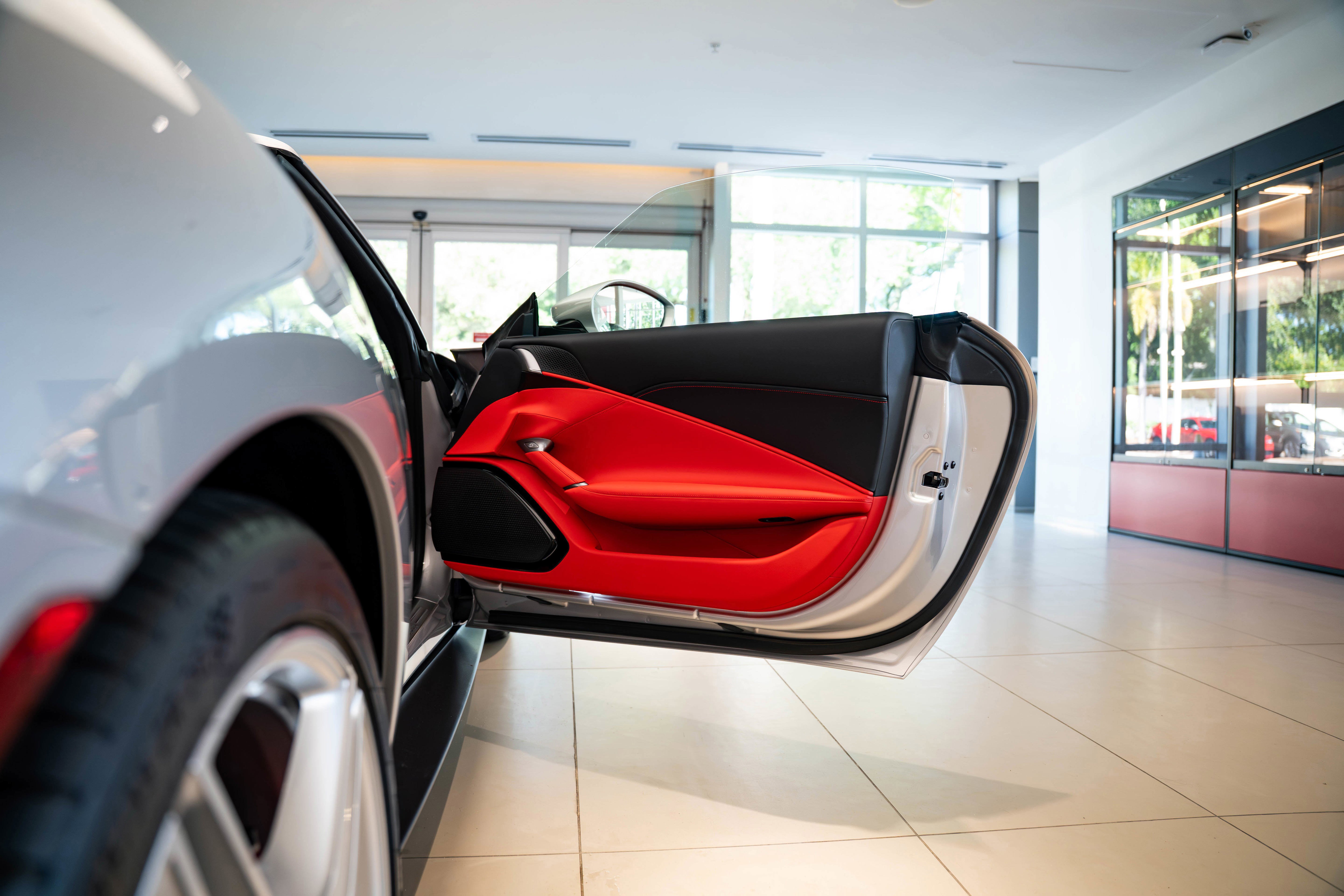 2024 Ferrari Roma Spider photo 15