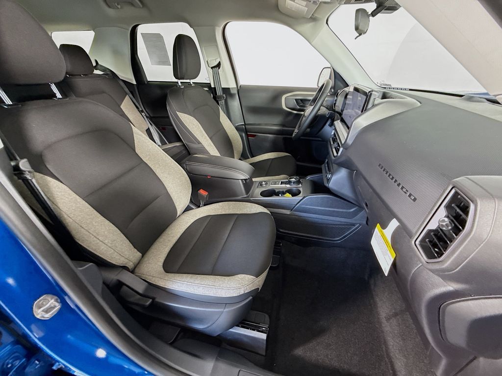 2025 Ford Bronco Sport Big Bend photo 27