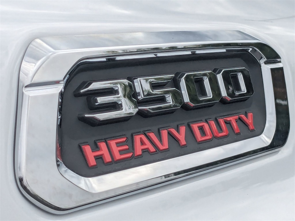 2025 Ram 3500 Tradesman photo 29