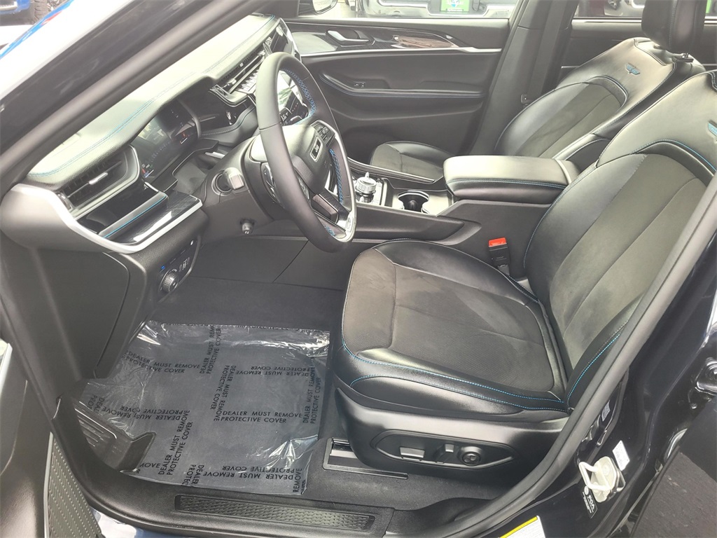 2024 Jeep Grand Cherokee Trailhawk 4xe photo 14