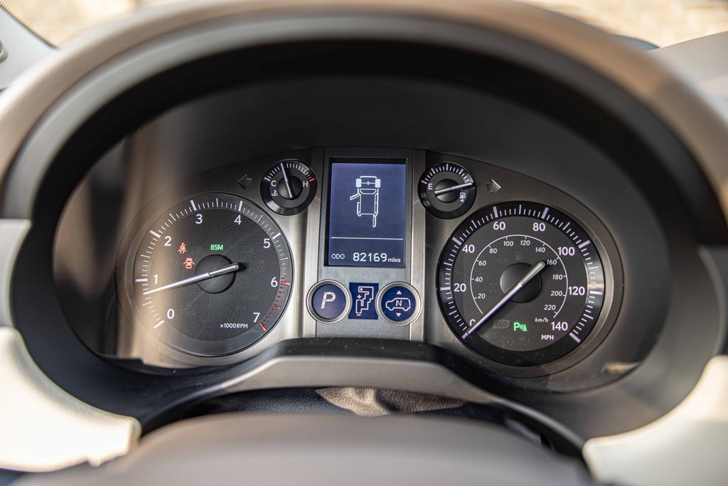 2017 LEXUS GX - Image 24