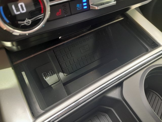 2022 Ford F-350 photo 25