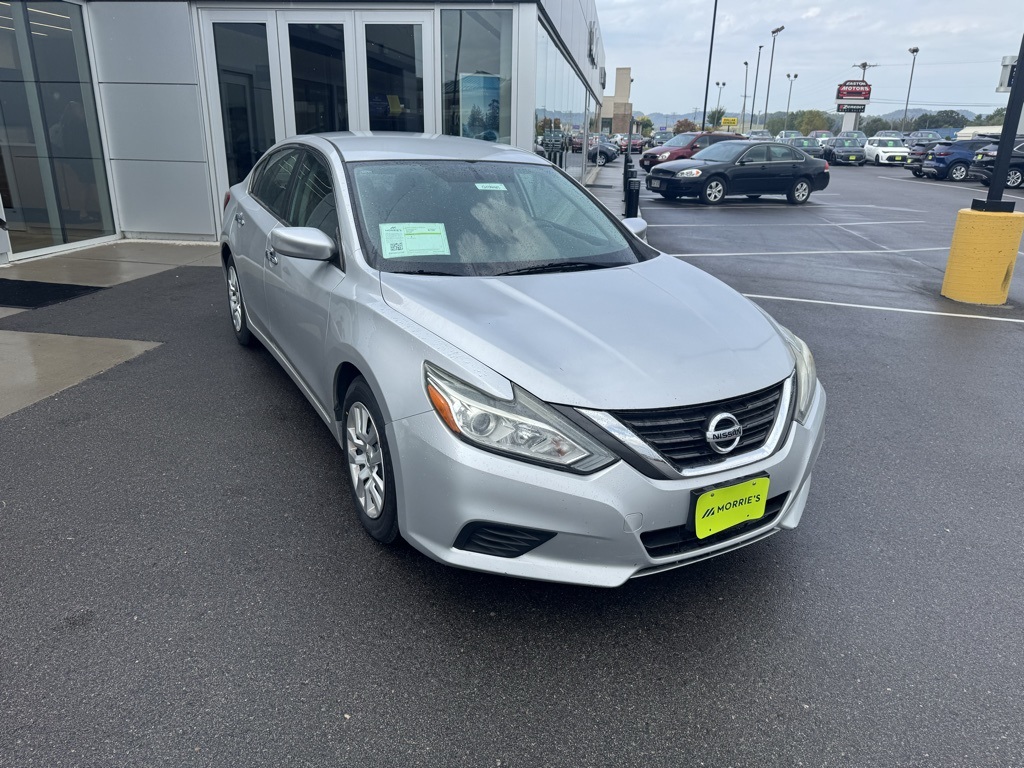 2016 Nissan Altima 2.5 S photo 9