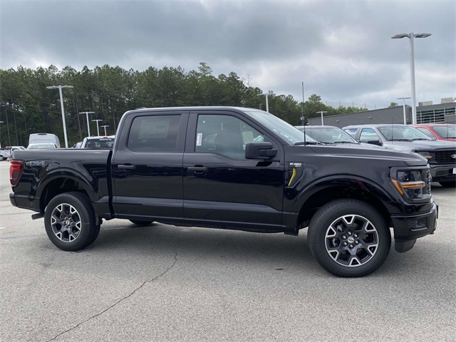 2025 Ford F-150 STX photo 3