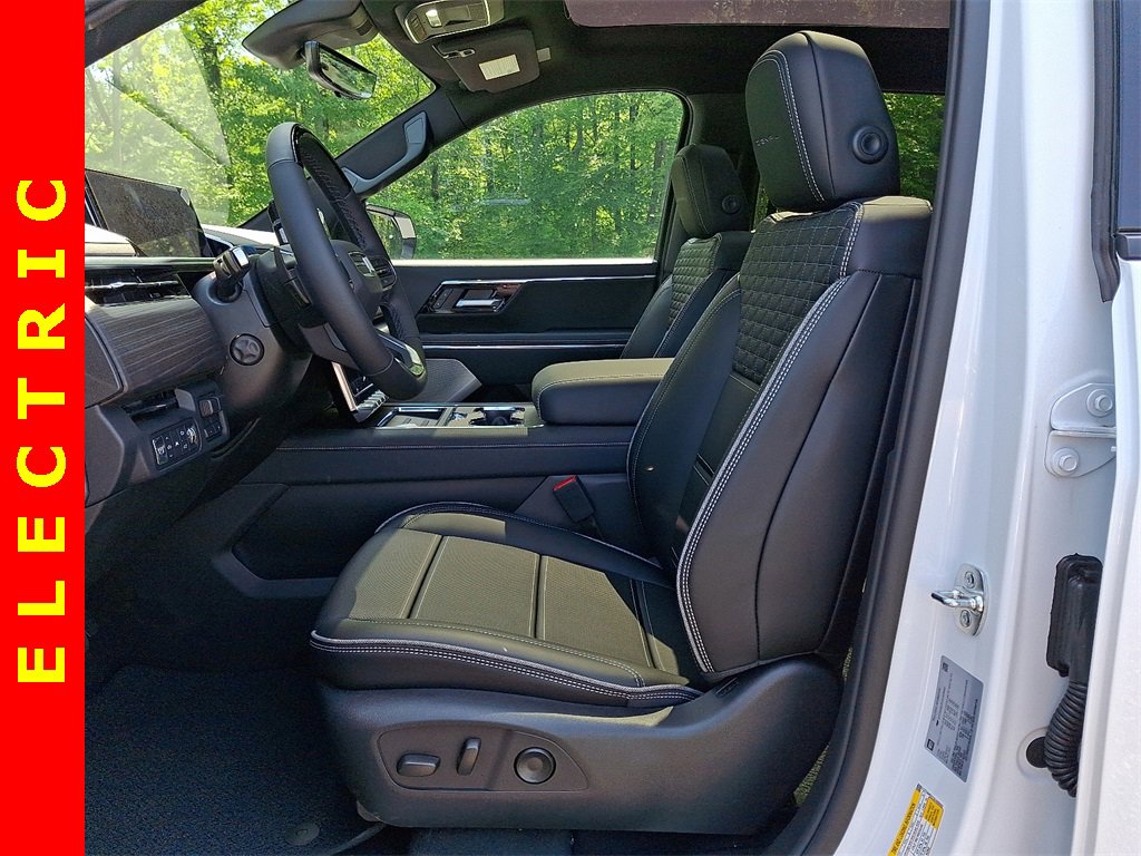 2025 Gmc Sierra EV Denali photo 6
