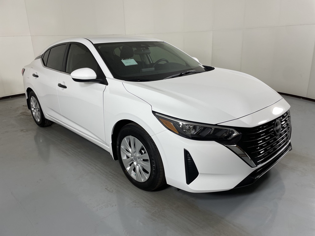 2025 Nissan Sentra S photo 2