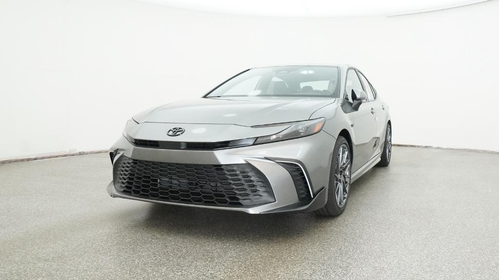 2025 Toyota Camry SE photo 4