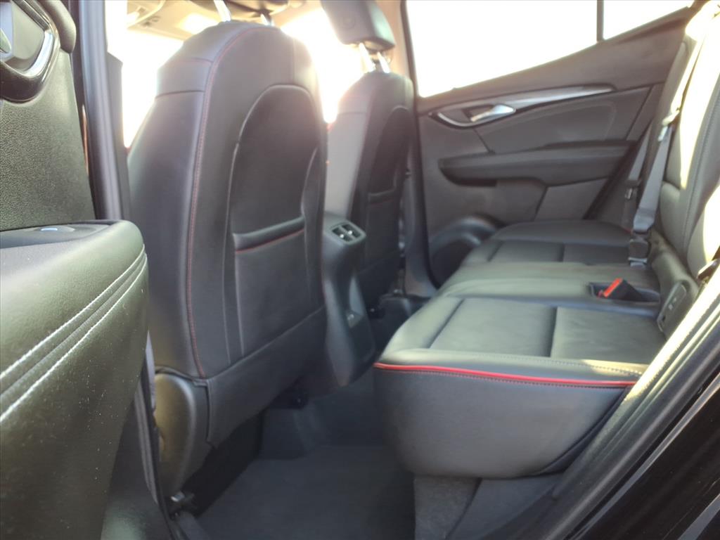 2023 Buick Envision Essence photo 4