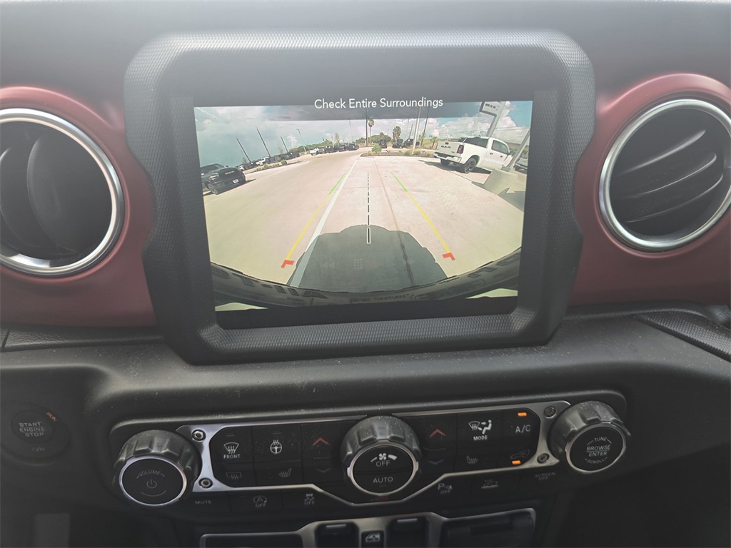 2023 Jeep Wrangler Rubicon photo 22