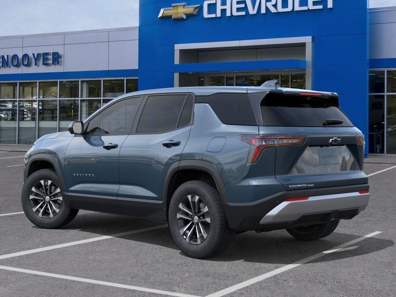 2026 Chevrolet Equinox LT photo 3