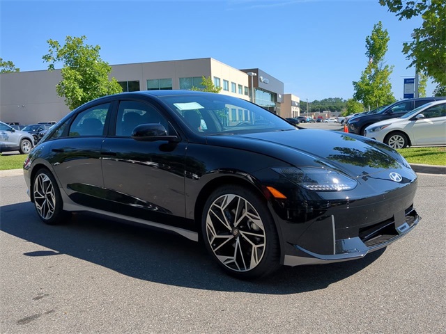 2023 Hyundai Ioniq 6 SEL photo 3