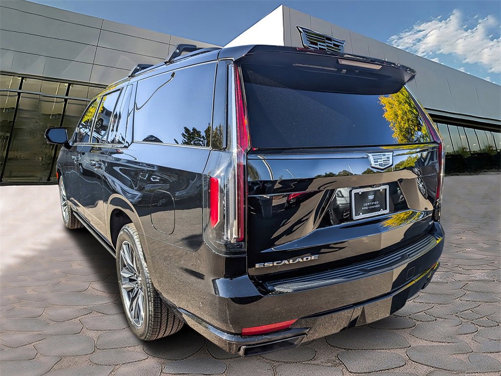 2022 Cadillac Escalade ESV Sport Platinum photo 3