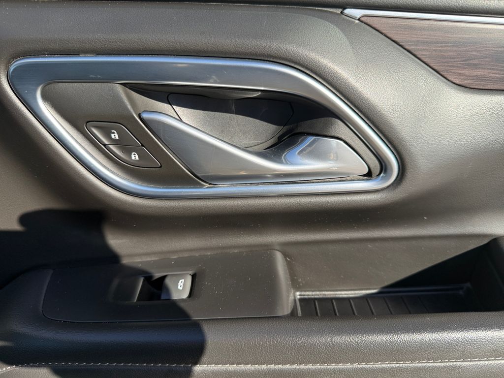 2023 Chevrolet Tahoe LT photo 14