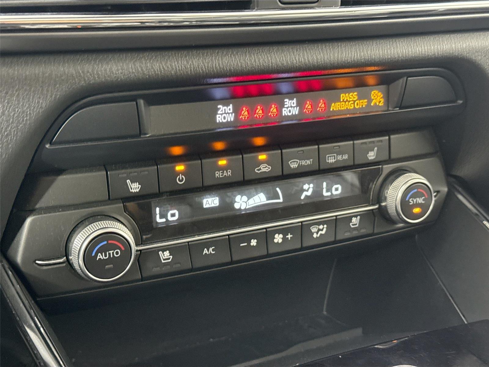 2022 Mazda CX-9 Touring photo 22