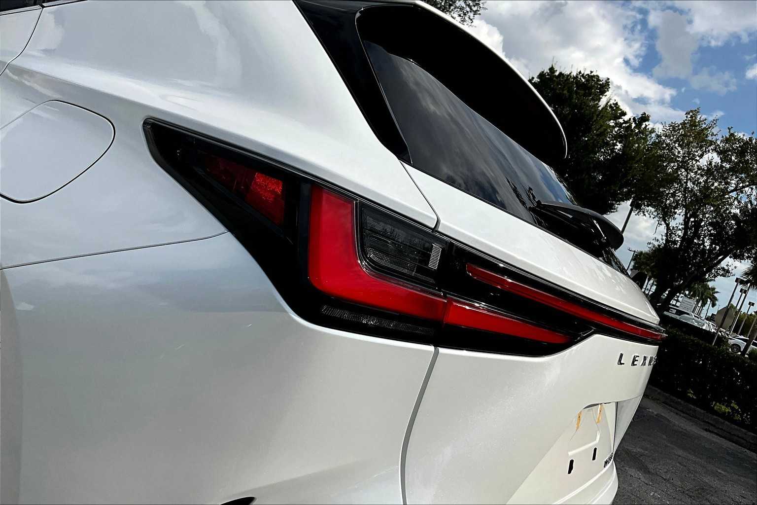 2024 Lexus NX 350 Premium photo 25