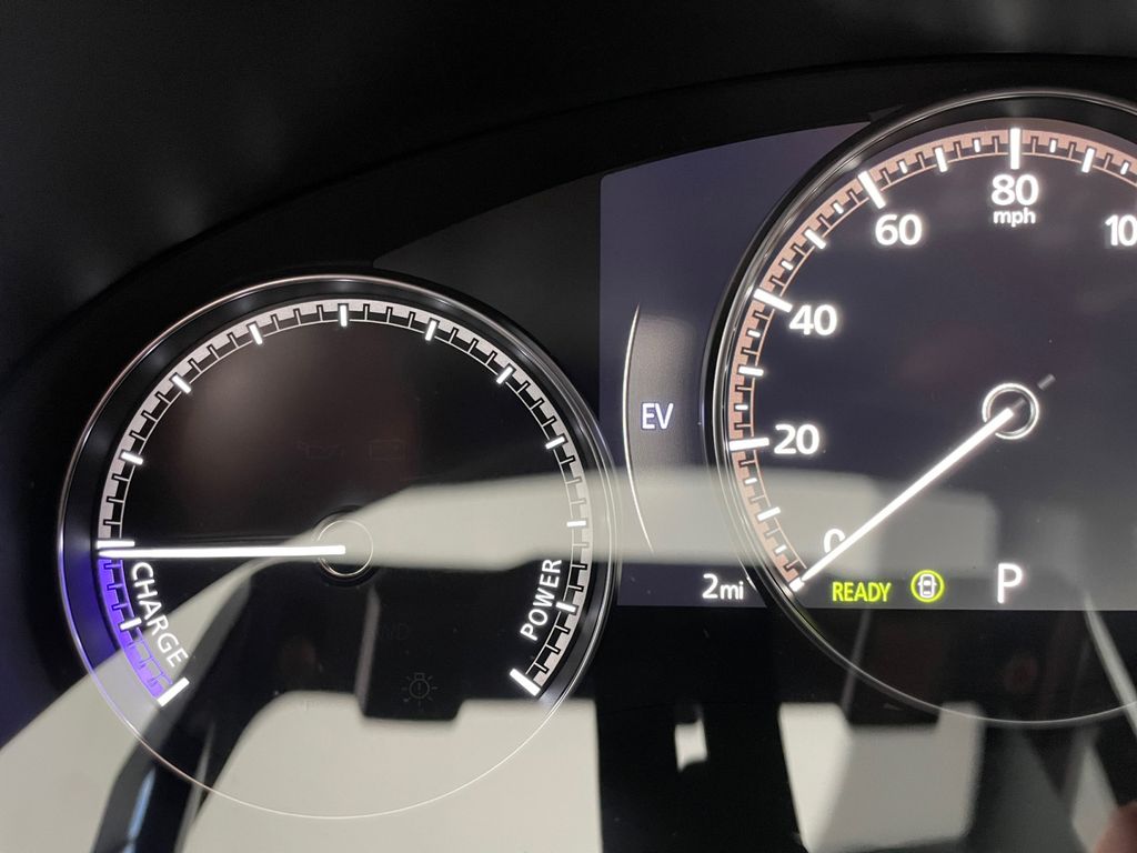 2025 Mazda CX-50 Premium photo 2