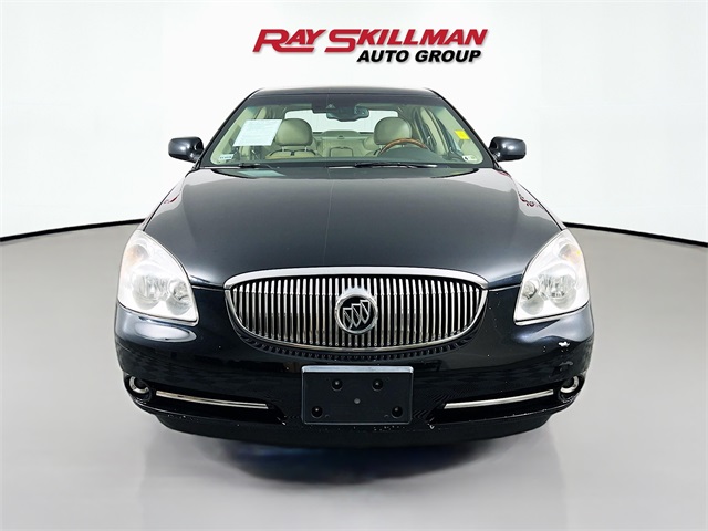 2008 Buick Lucerne CXS photo 2