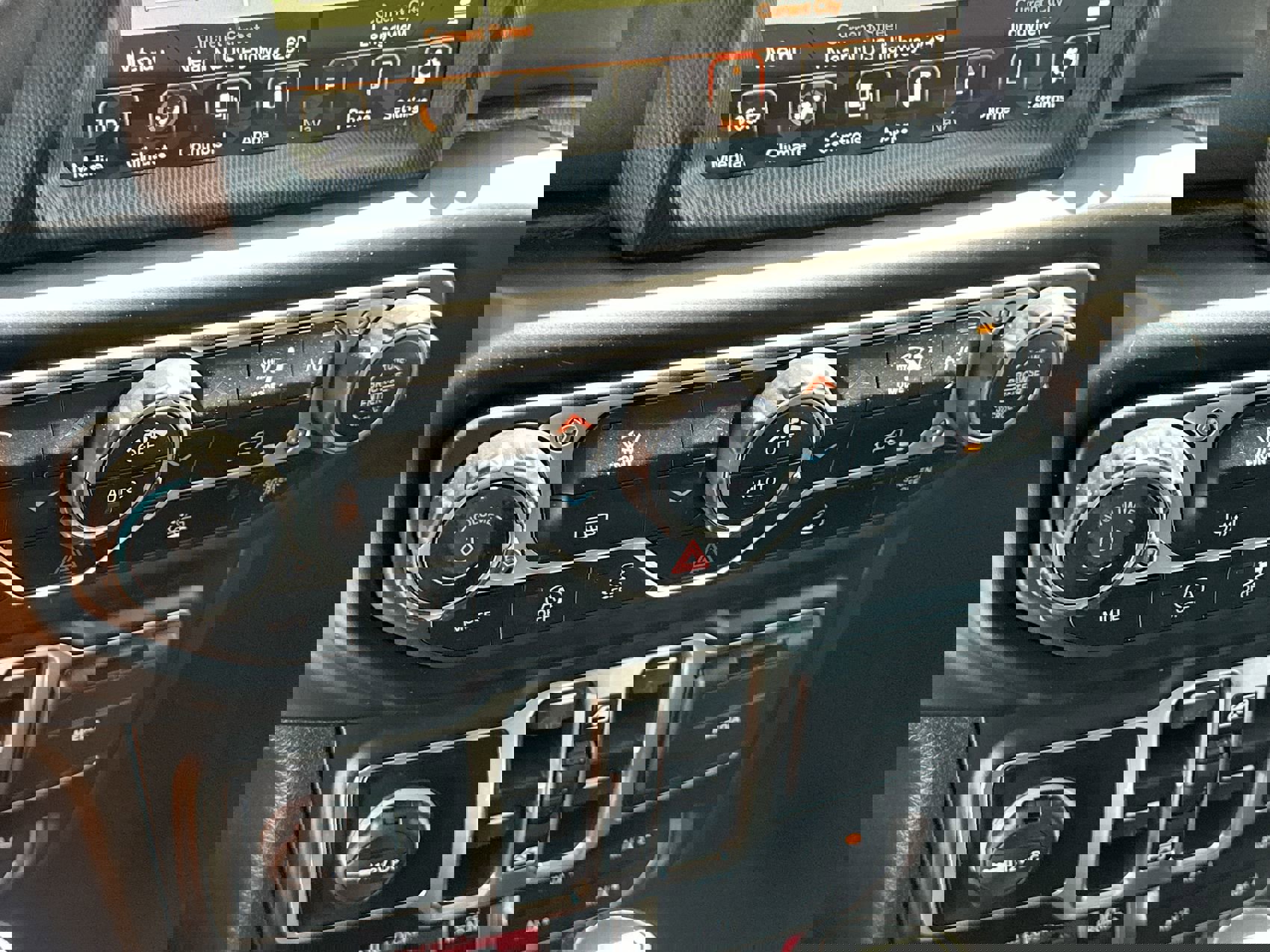 2022 Jeep Gladiator Mojave photo 18