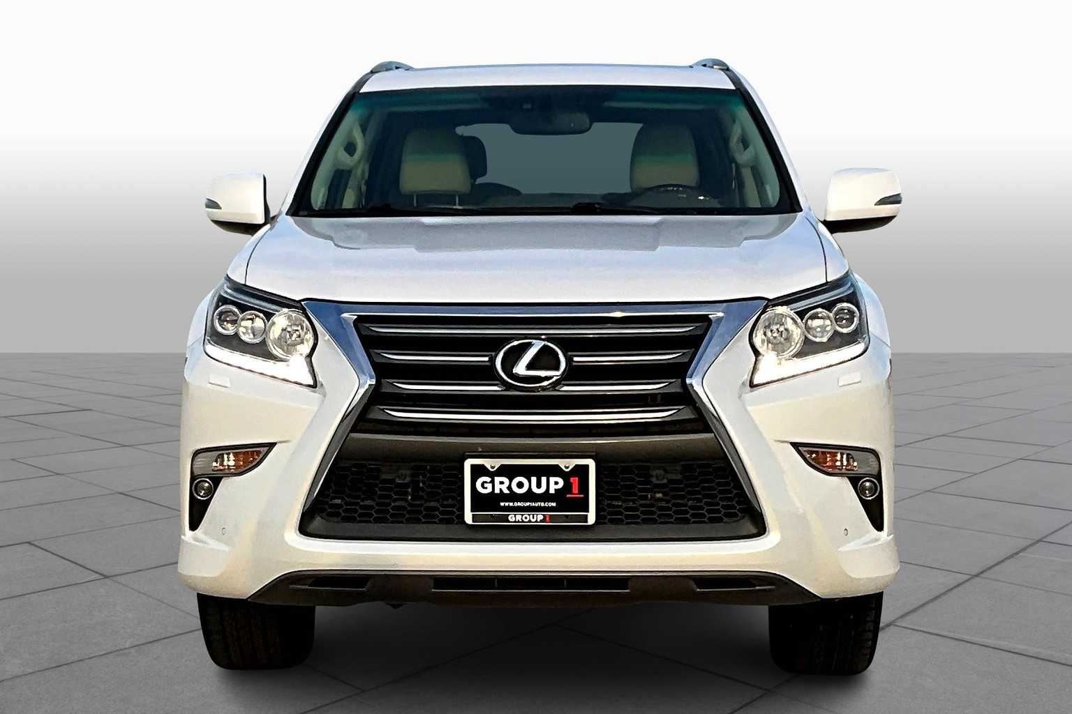 2015 Lexus GX 460 Premium photo 3