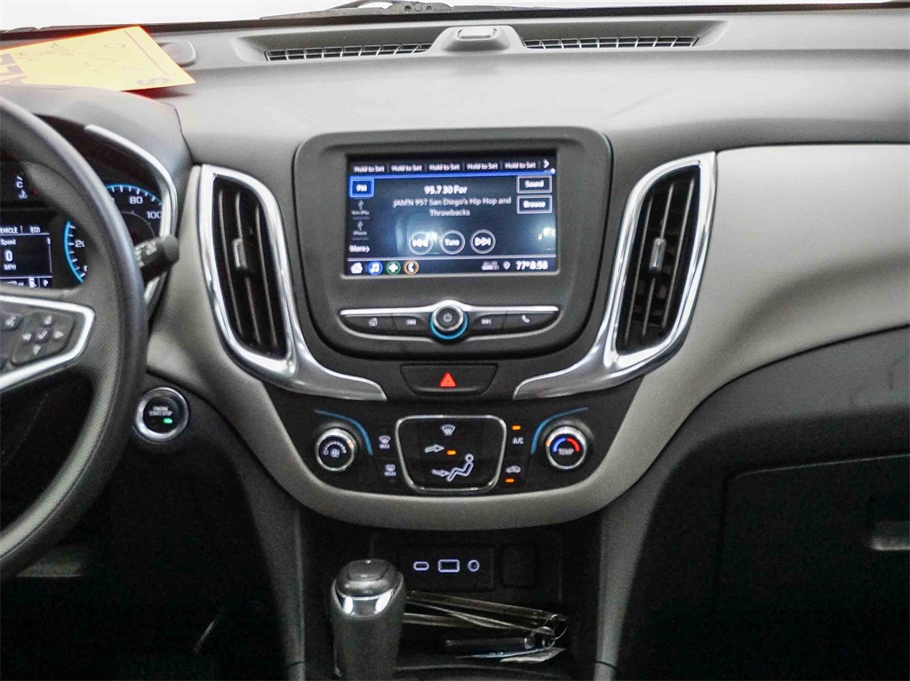 2021 Chevrolet Equinox LS photo 14