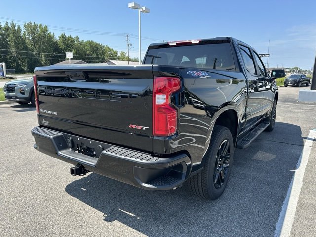 2025 Chevrolet Silverado 1500 RST photo 13