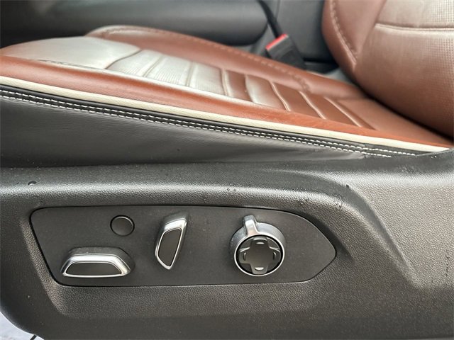 2024 Gmc Yukon Denali Ultimate photo 14