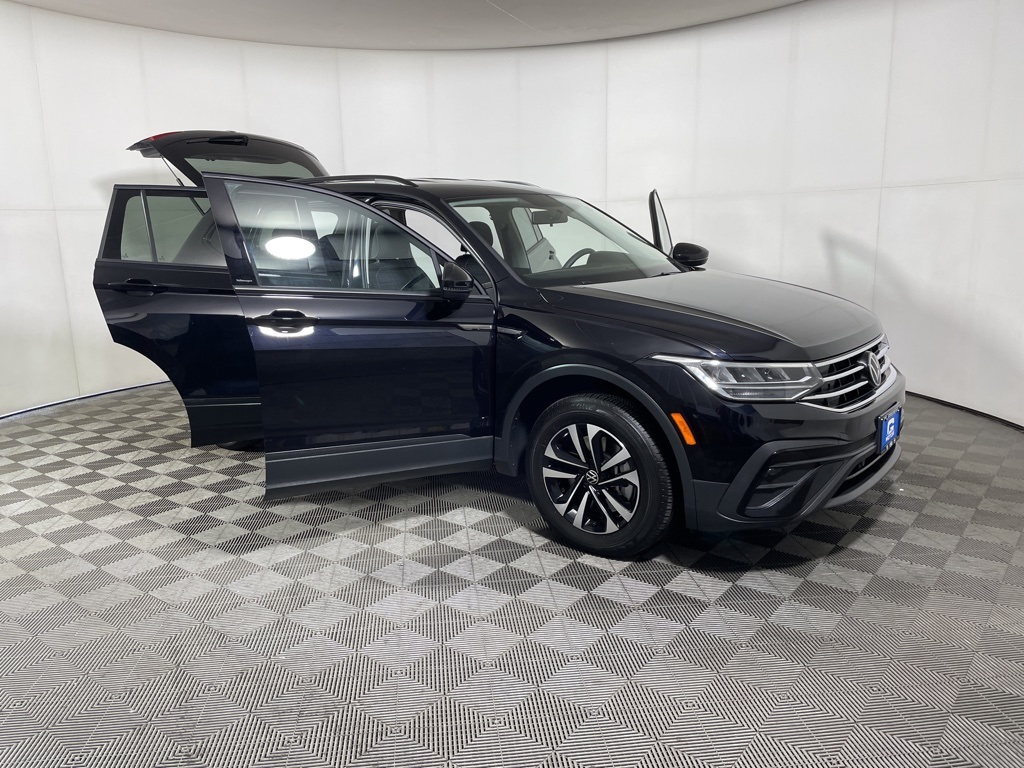 2022 Volkswagen Tiguan S photo 5