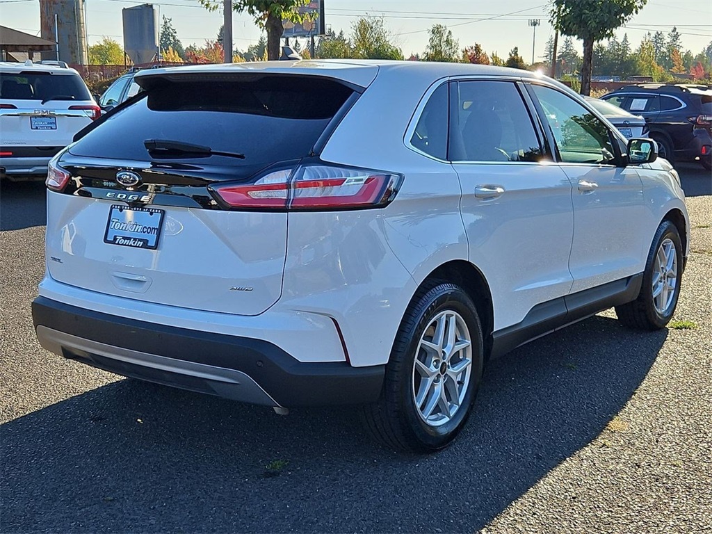 2024 Ford Edge SEL photo 4