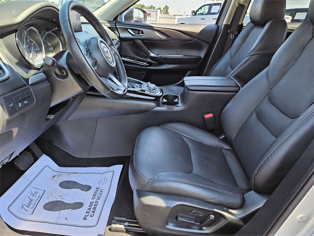 2023 Mazda CX-9 Touring photo 8