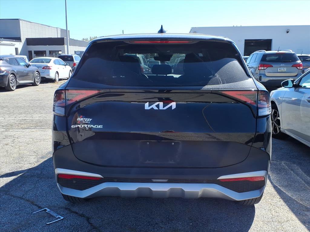 2023 Kia Sportage EX photo 4